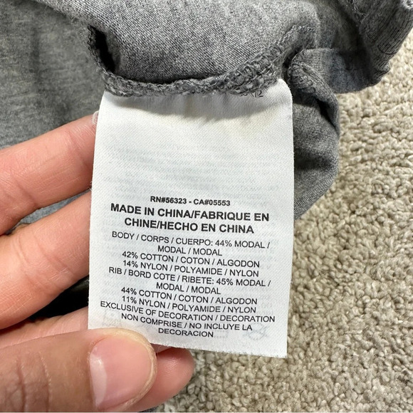 Nike Women's Racerback Signal Tank Top Sleeveless Grey Pocket Nike Logo Size L - Picture 9 of 11